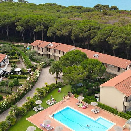Oleandri Suite Hotel ヴァダ エクステリア 写真