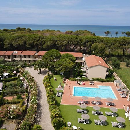 Oleandri Suite Hotel ヴァダ エクステリア 写真