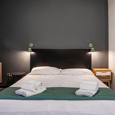 Oleandri Suite Hotel ヴァダ エクステリア 写真