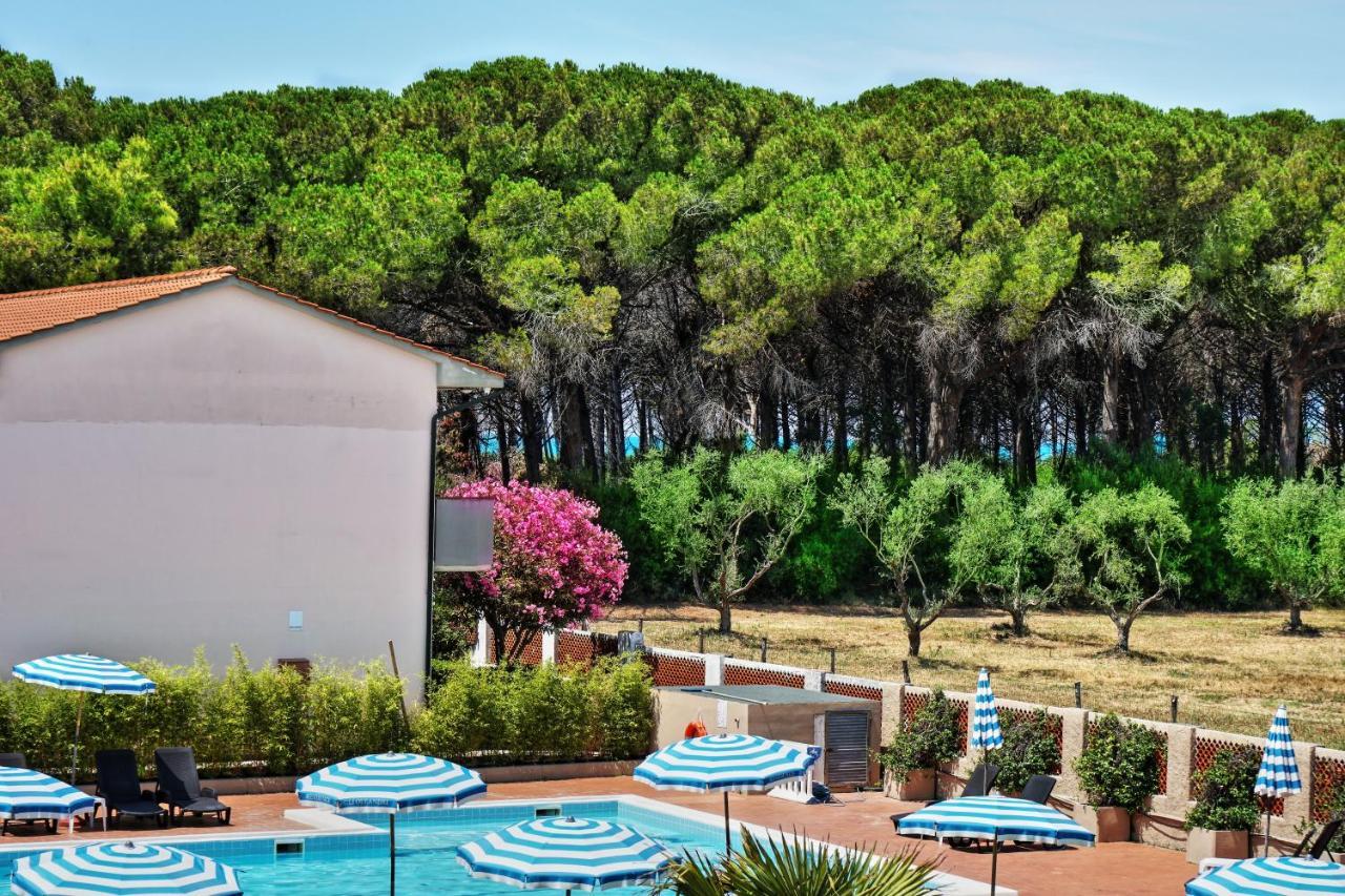 Oleandri Suite Hotel ヴァダ エクステリア 写真