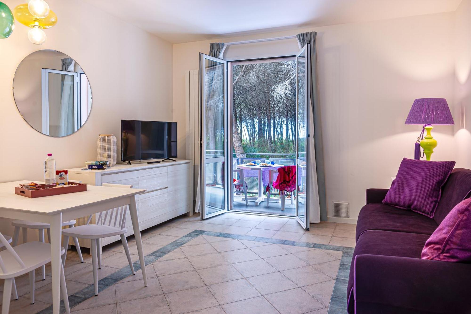 Oleandri Suite Hotel ヴァダ エクステリア 写真