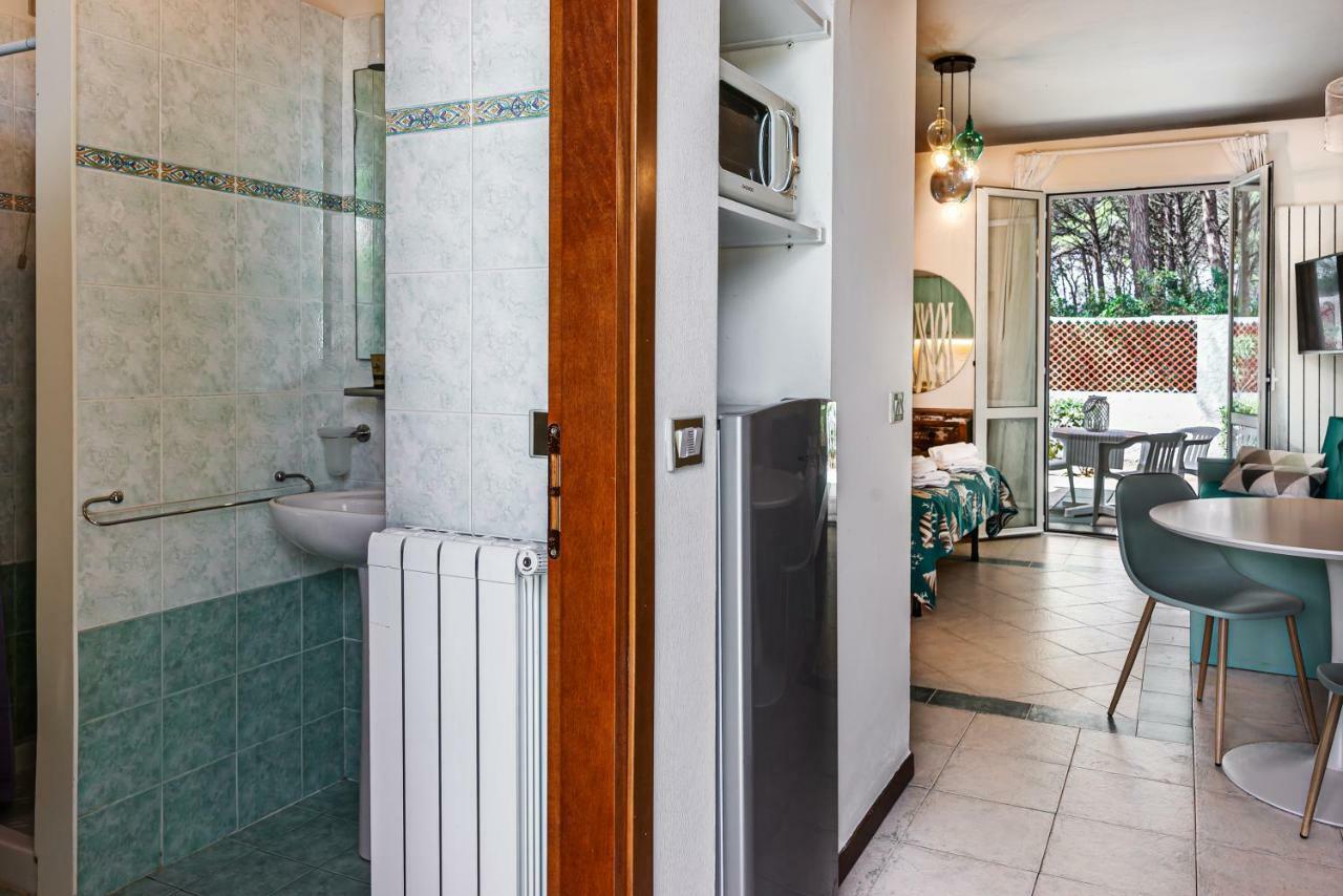 Oleandri Suite Hotel ヴァダ エクステリア 写真