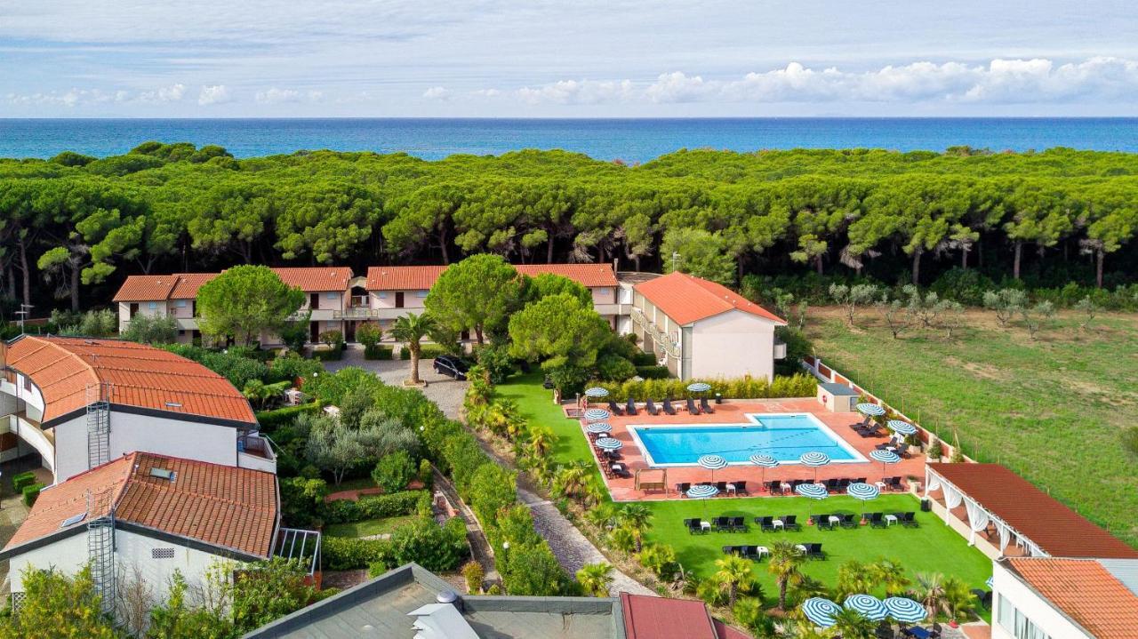 Oleandri Suite Hotel ヴァダ エクステリア 写真